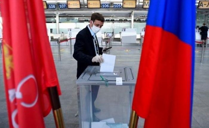 اليوم الثاني التصويت على التعديلات الدوستورية في روسيا