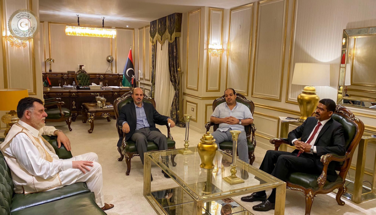 السراج نسعى لتوطيد العلاقات مع مصر