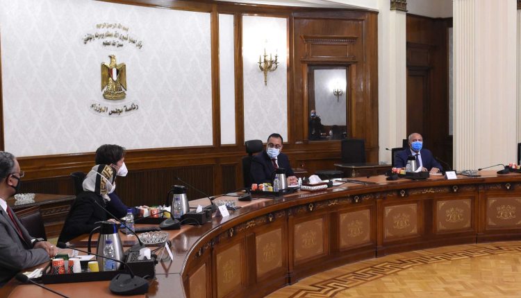 مشروع القطار السريع العلمين - العين السخنة