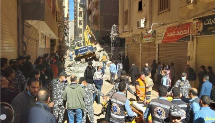 انهيار منزل بالمحلة الكبري