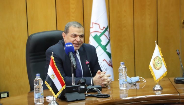 محمد-سعفان-وزير-القوى-العاملة